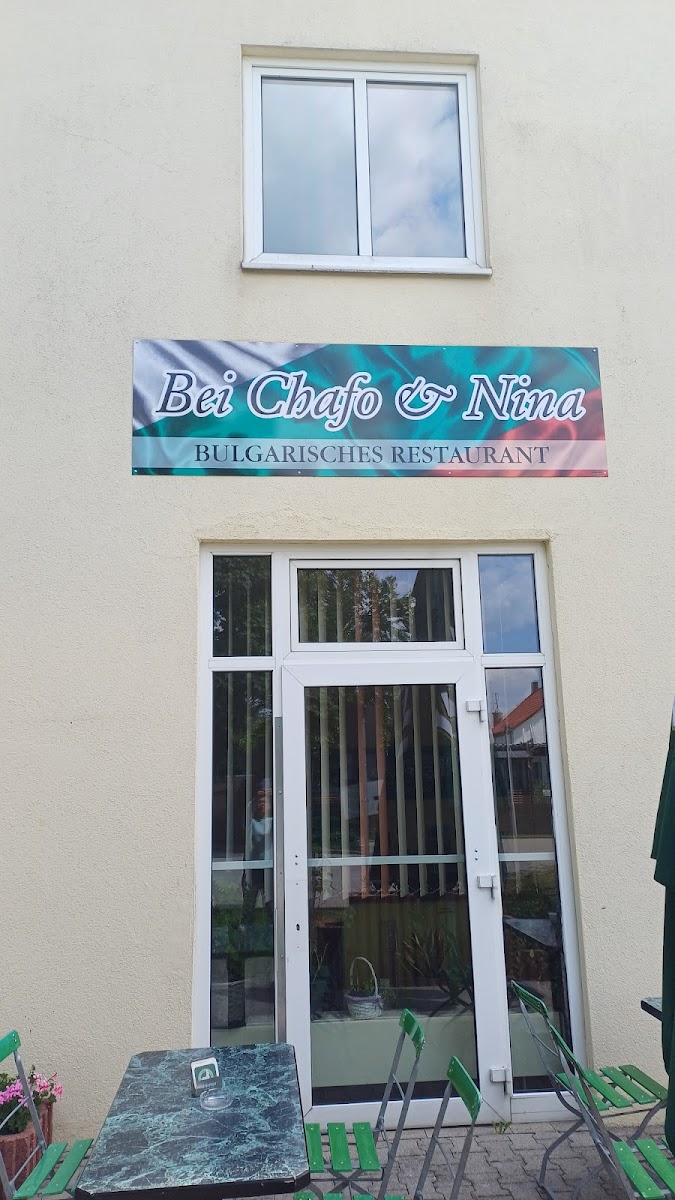 Bulgarisches Restaurant Bei Chafo Und Nina